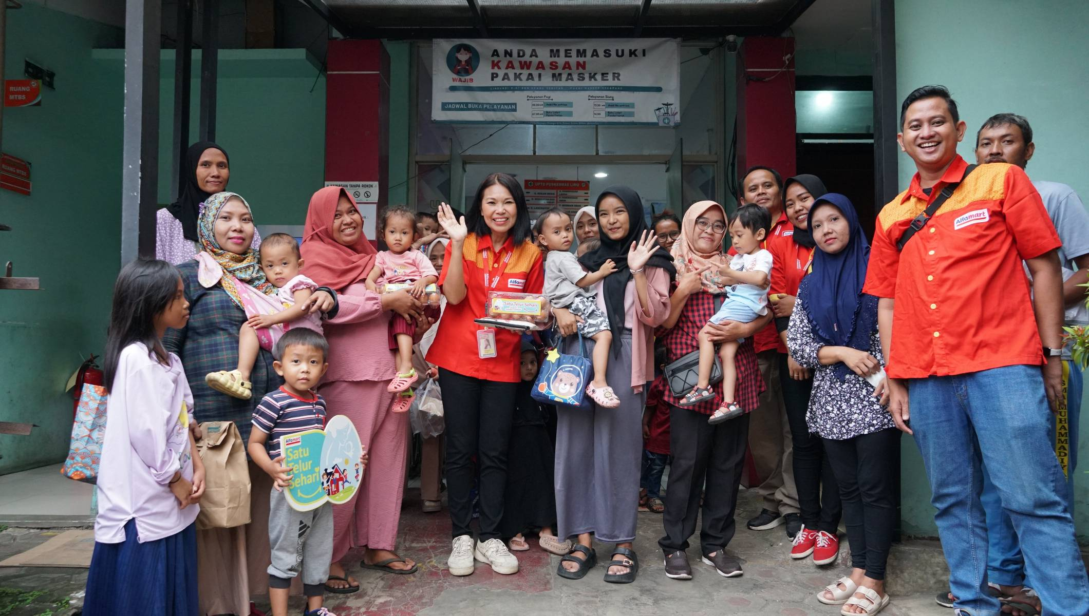 News Banner Alfamart Perkuat Intervensi Gizi Anak pada 2026 dengan 510.000 Butir Telur
